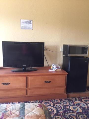Lake Palestine Motor Inn — photo 1