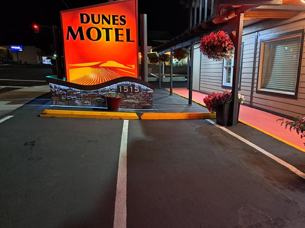 Dunes Motel — photo 1