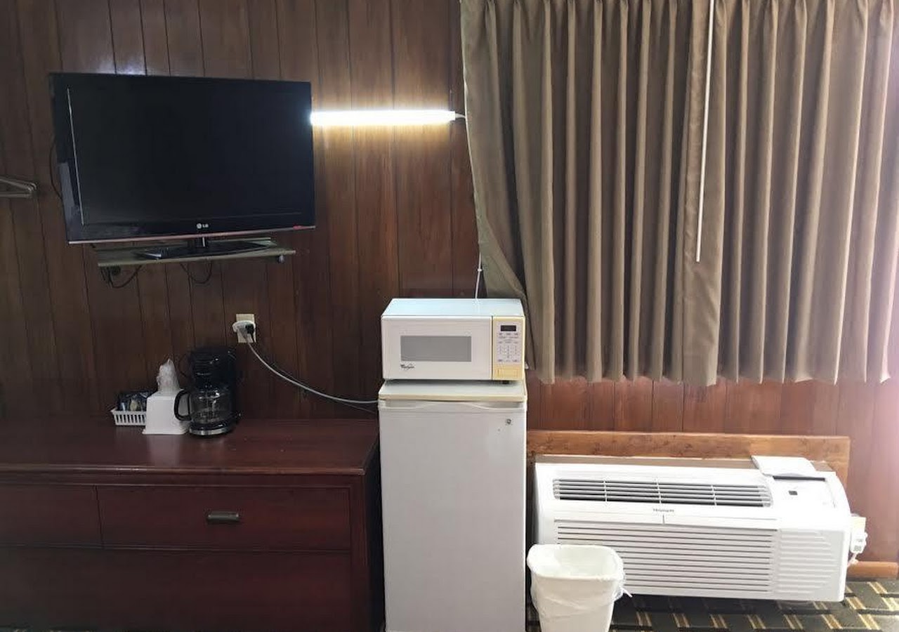 Big 12 Motel — photo 3