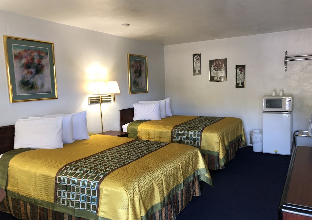 Best Budget Inn — photo 2