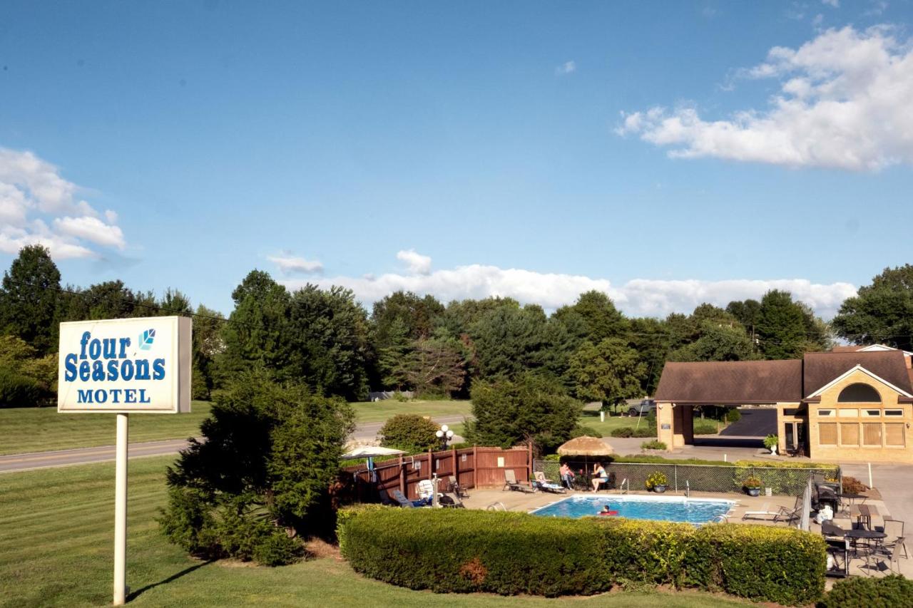 Four Seasons Lodging — photo 1