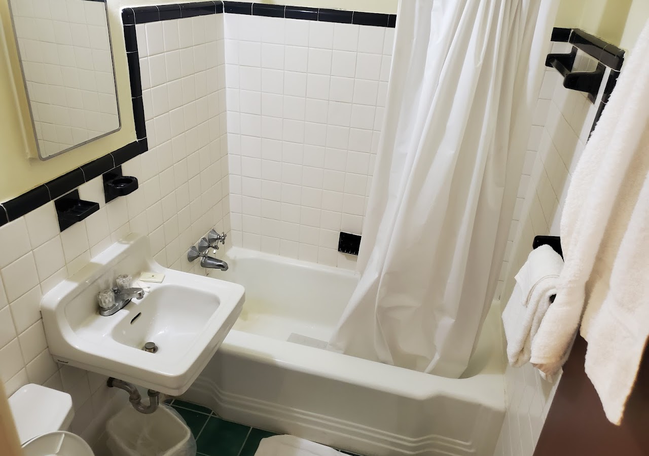 Hawaii Motel — photo 2