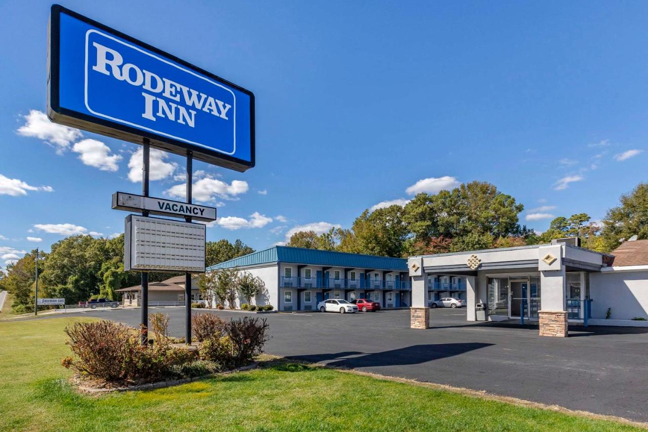 Rodeway Inn Union — photo 1