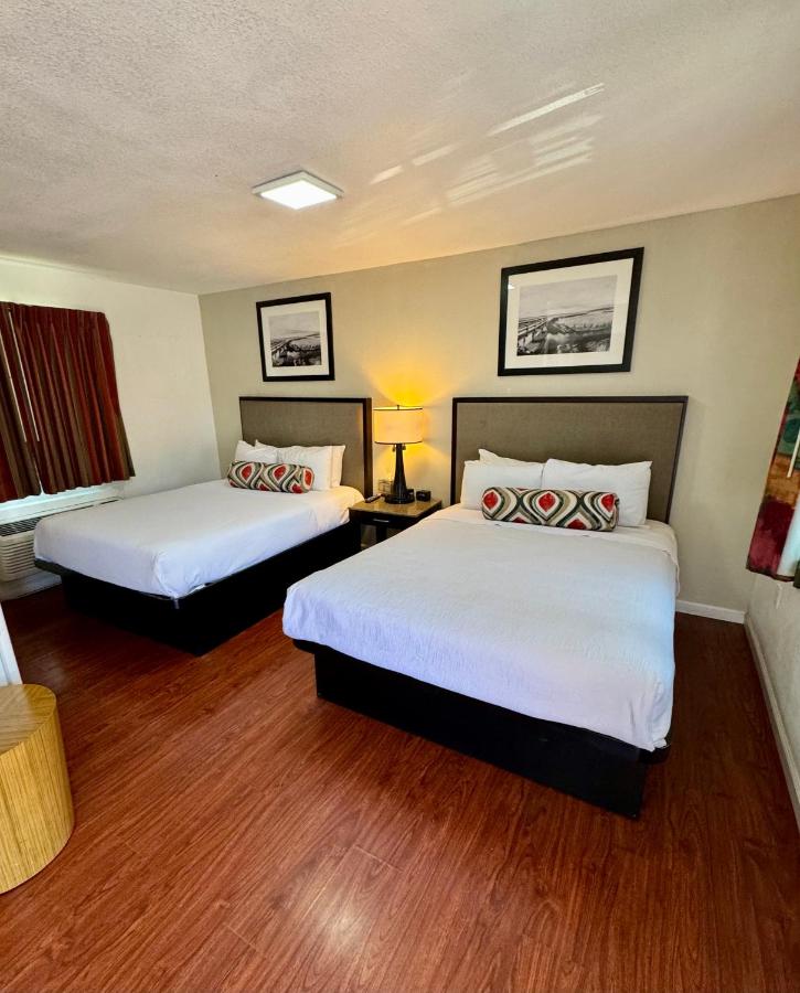 Budget Motel — photo 1