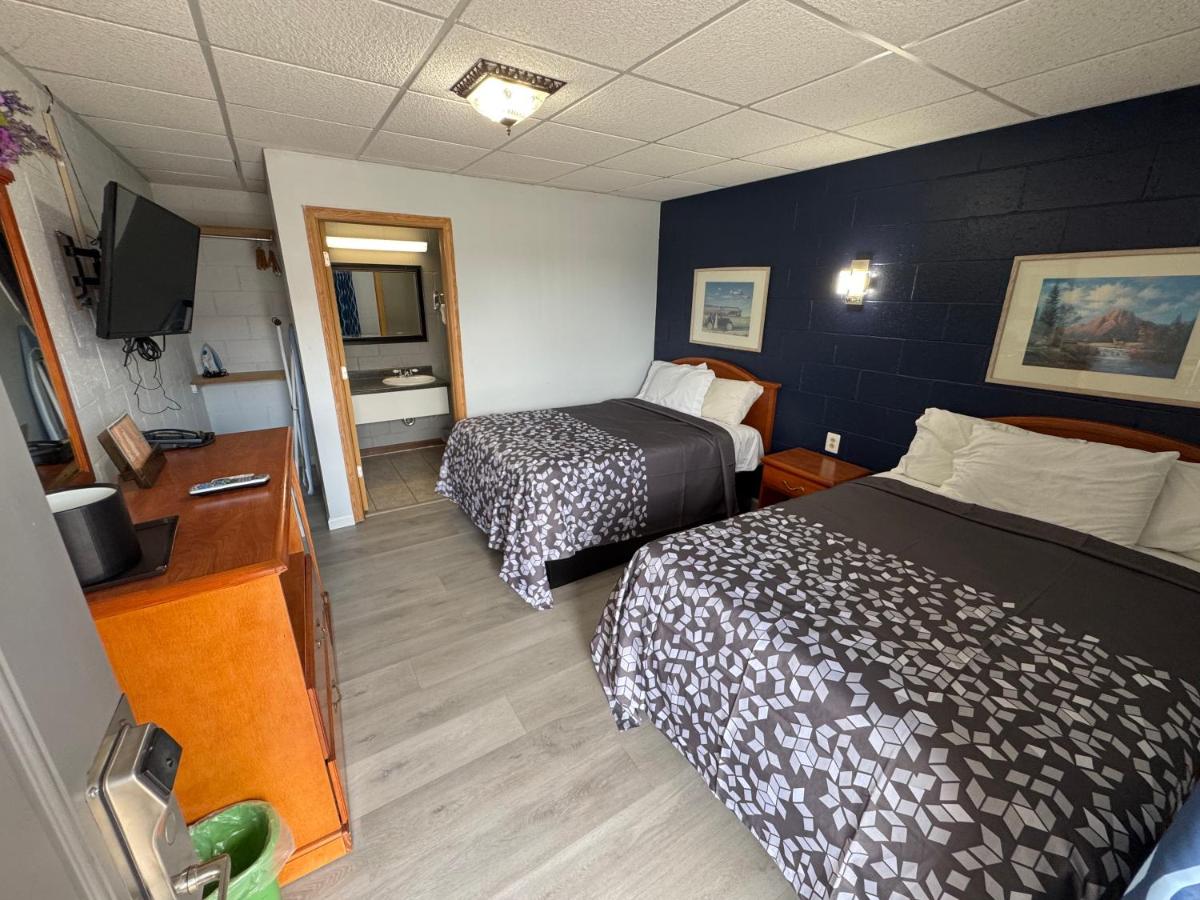 Sleep-ees Inn — photo 1