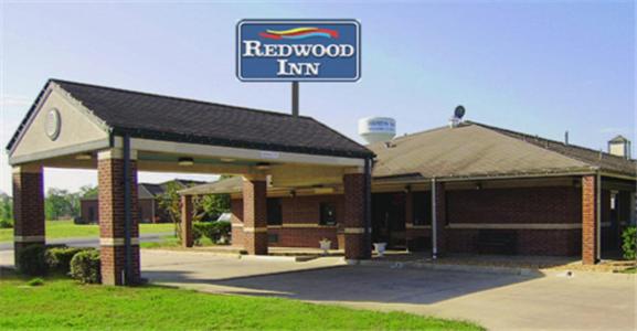 Redwood Inn — photo 1