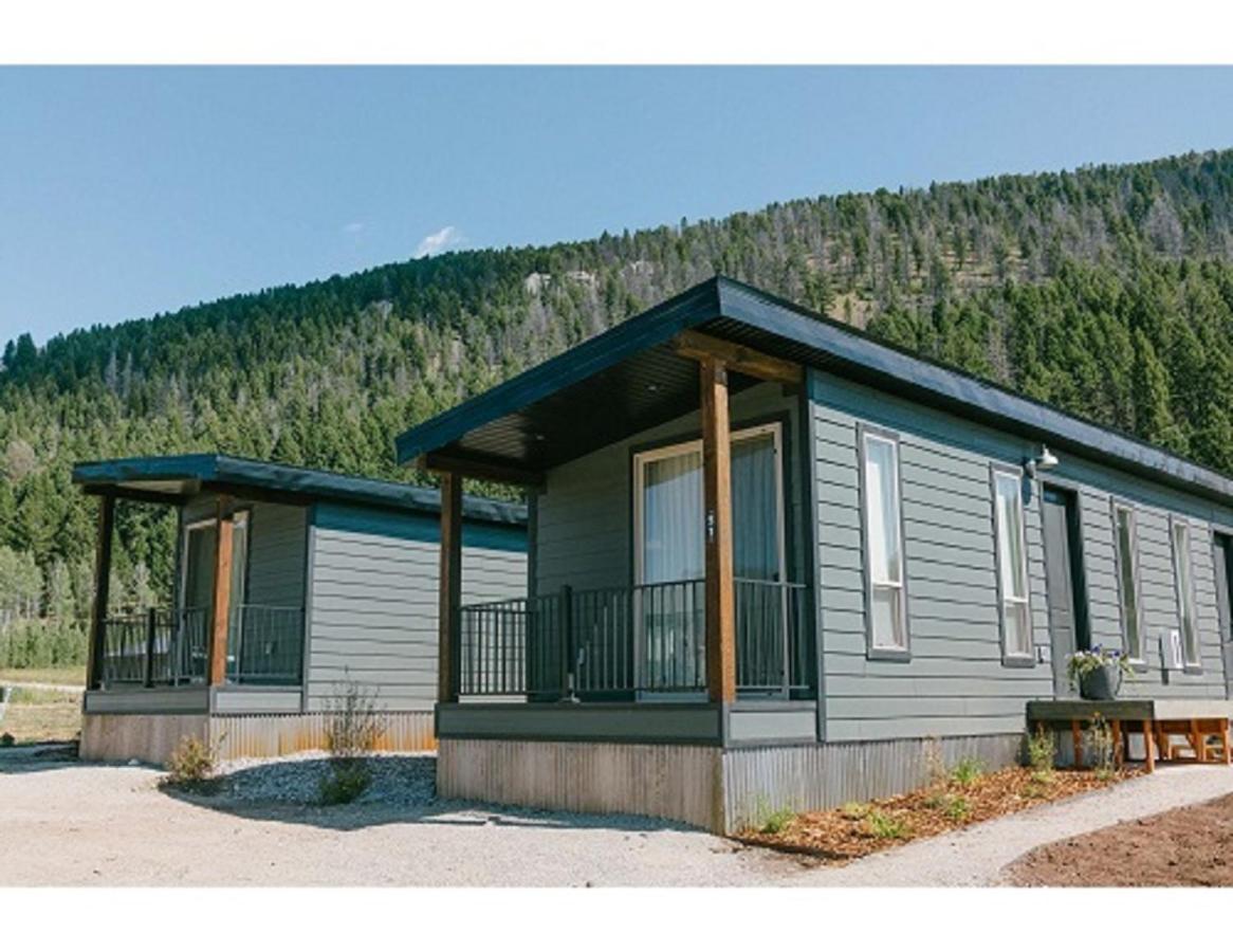 Terra Nova Cabins — photo 1