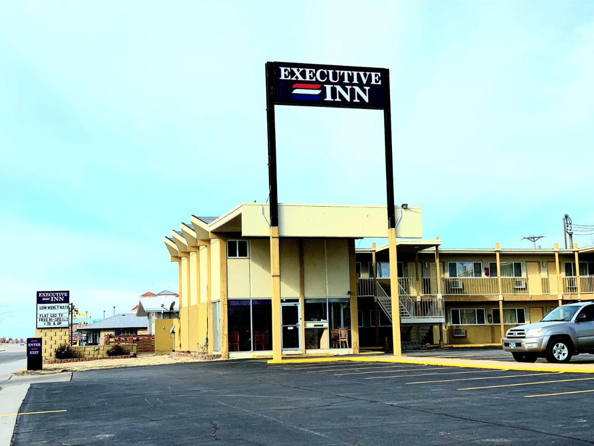 Executive Inn Dodge City ks — photo 1
