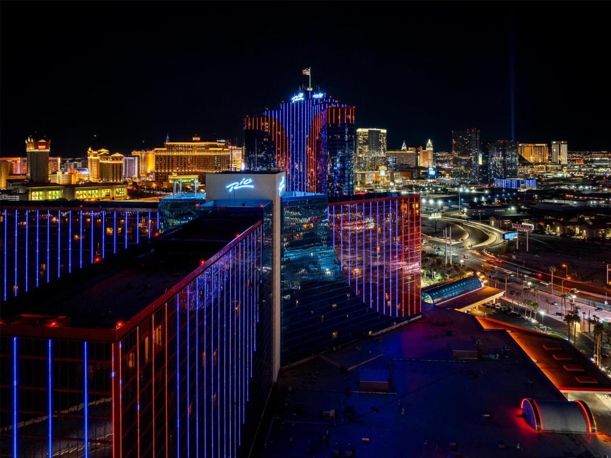 Rio Hotel & Casino, a Destination by Hyatt Hotel — photo 1
