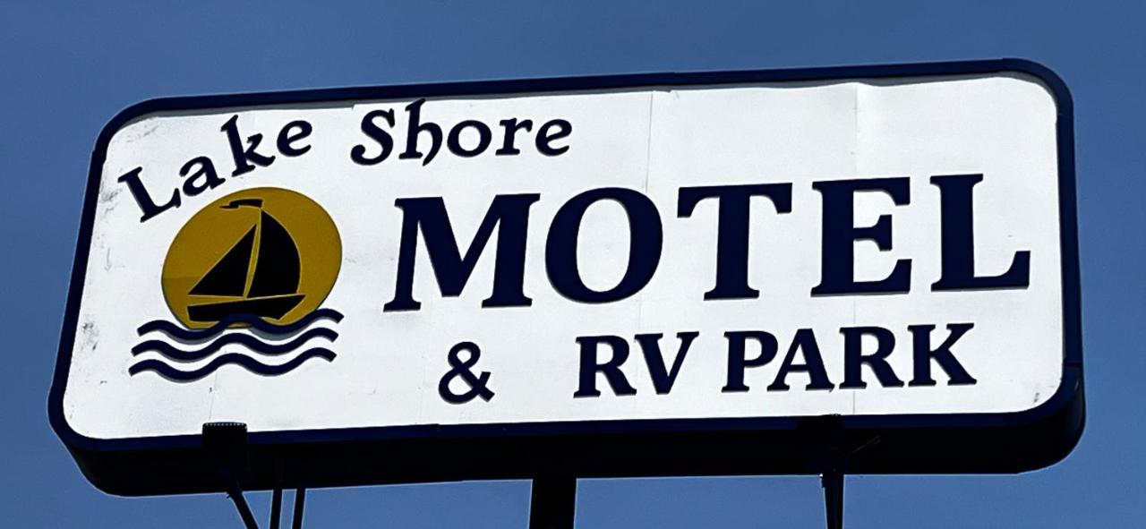 Lake Shore Motel — photo 1