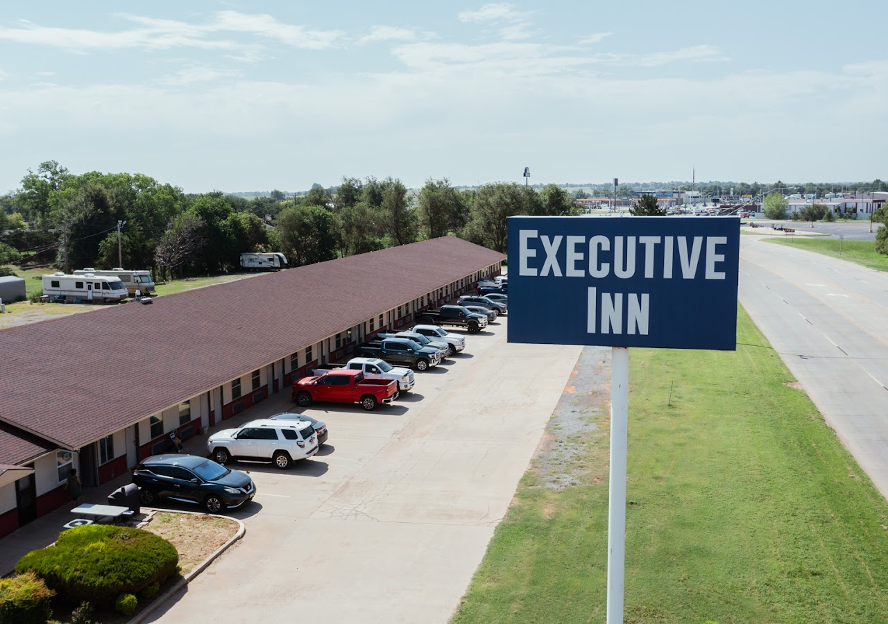 Executive INN Motel & RV Park — photo 1