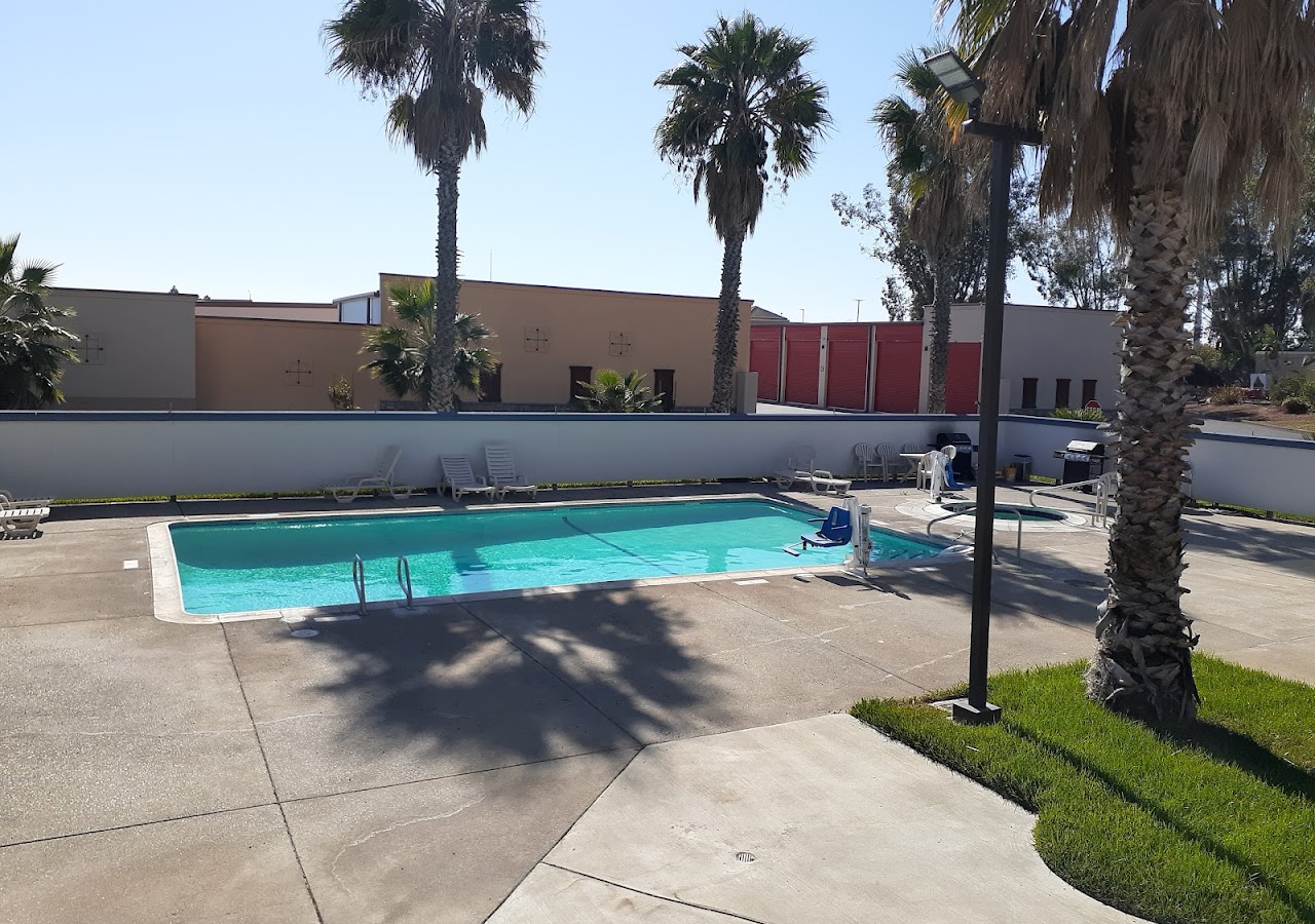 Alamo Inn & Suites — photo 3