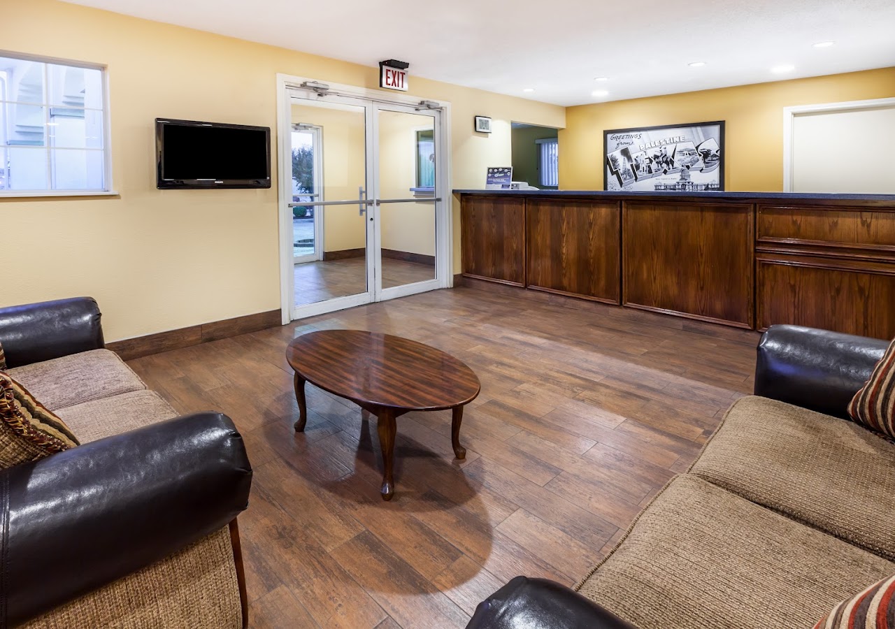 Premier Inn Palestine — photo 2