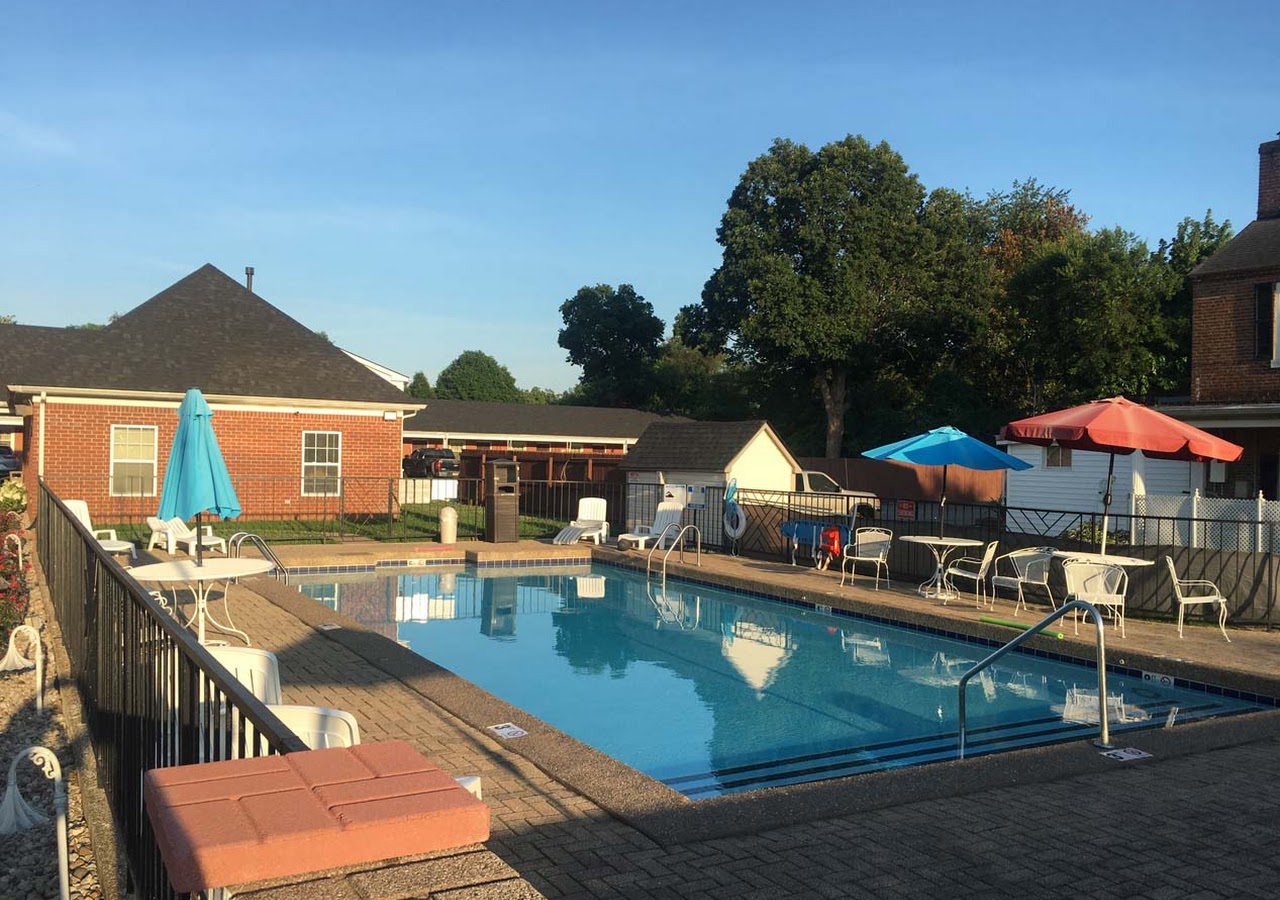 Bourbon Capital Inn — photo 3