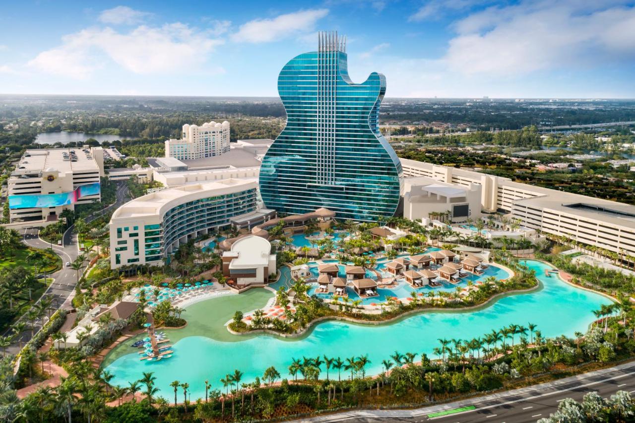 The Guitar Hotel at Seminole Hard Rock — photo 1