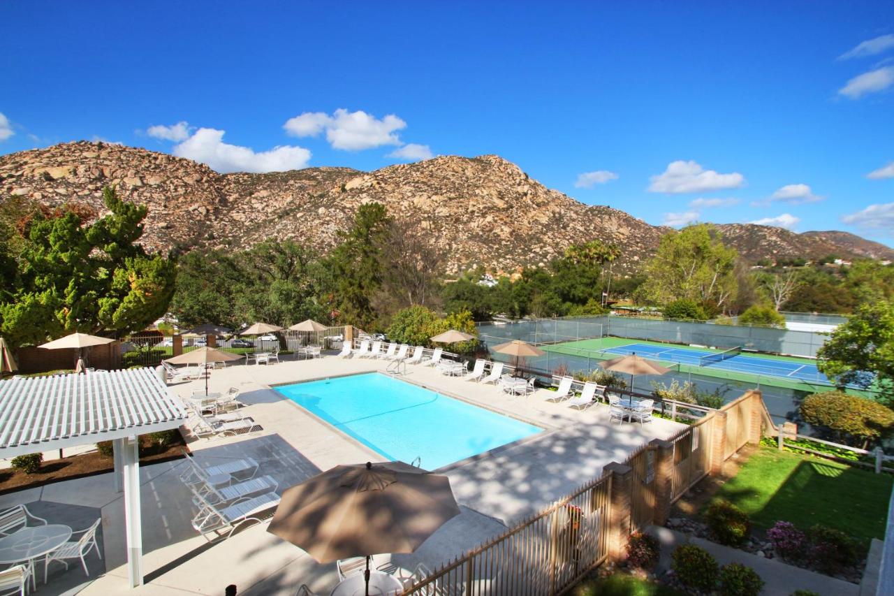 Riviera Oaks Resort — photo 1