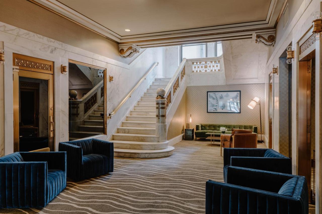 River Hotel — photo 1