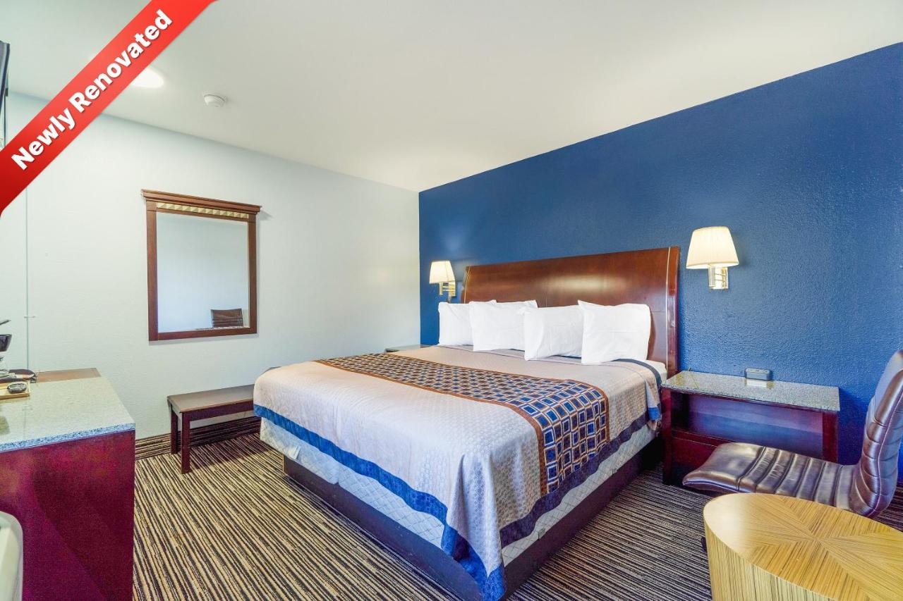 Budget Inn Frederick US-183 — photo 1