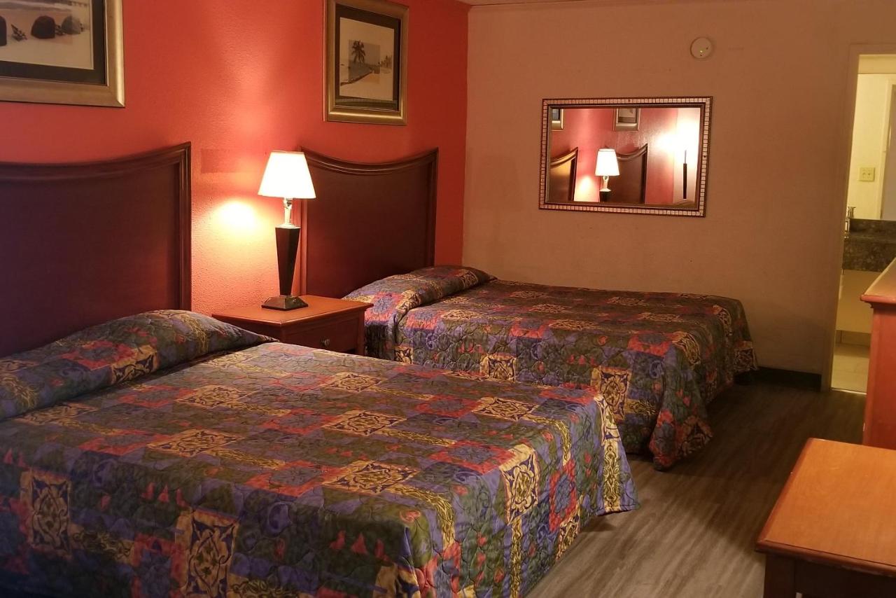 Best Inn Formerly Known as M Star Hotel — photo 1