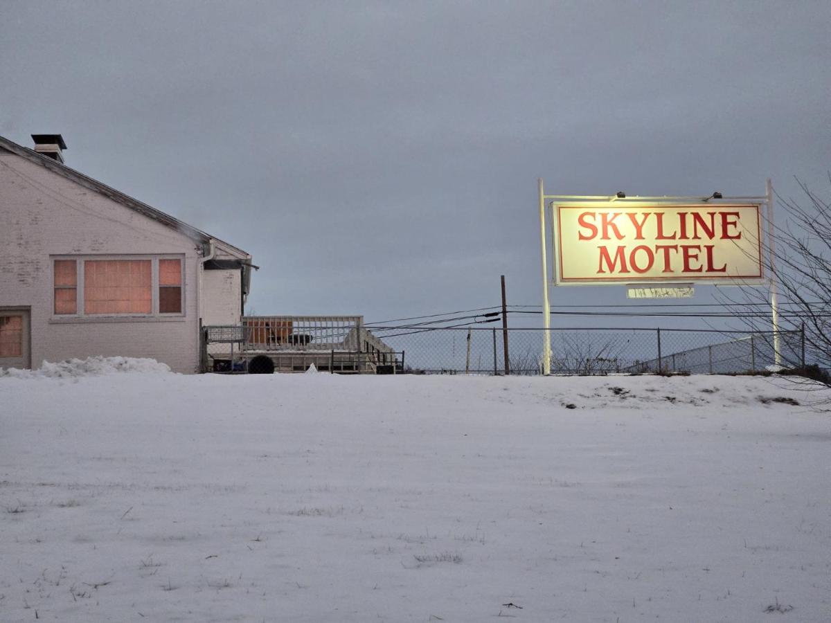 Skyline Motel — photo 1