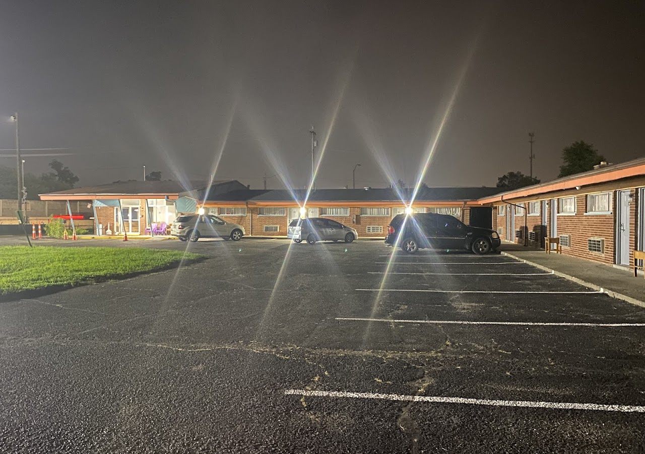 DREAM INN HOTEL DAYTON — photo 1