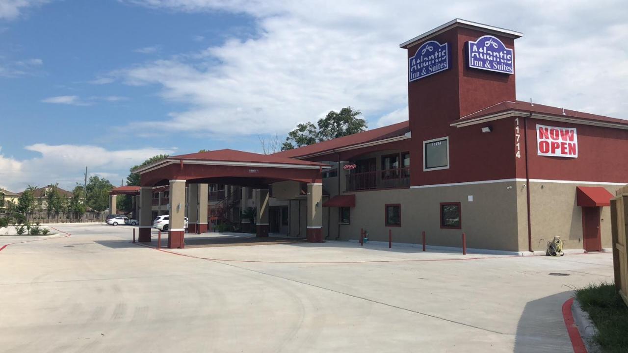 Atlantis Inn & Suites — photo 1