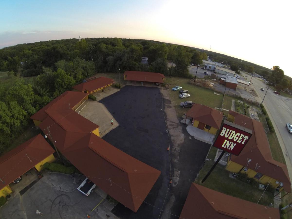Budget Inn - Buffalo — photo 1