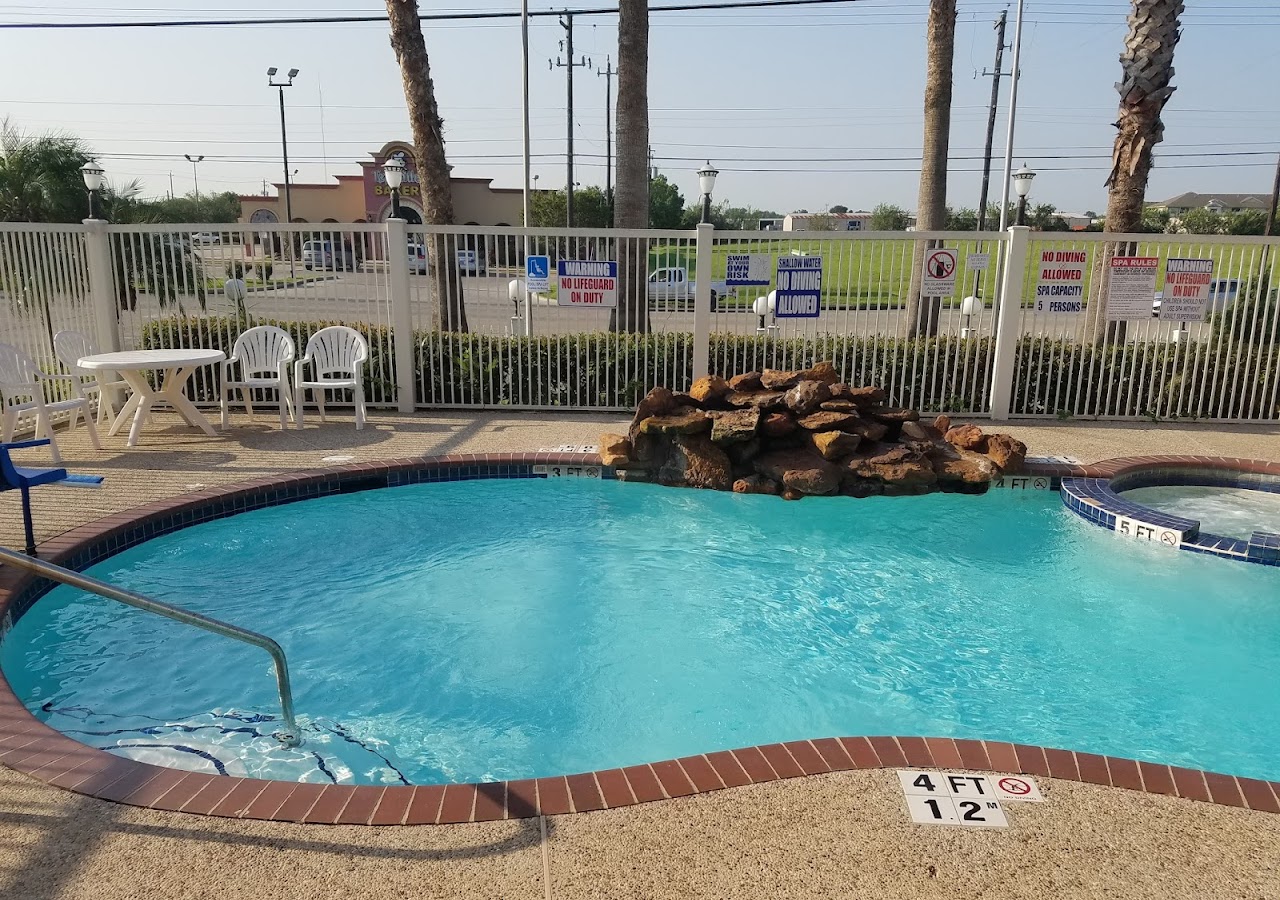 Studio 6 Suites Pasadena, TX — photo 3