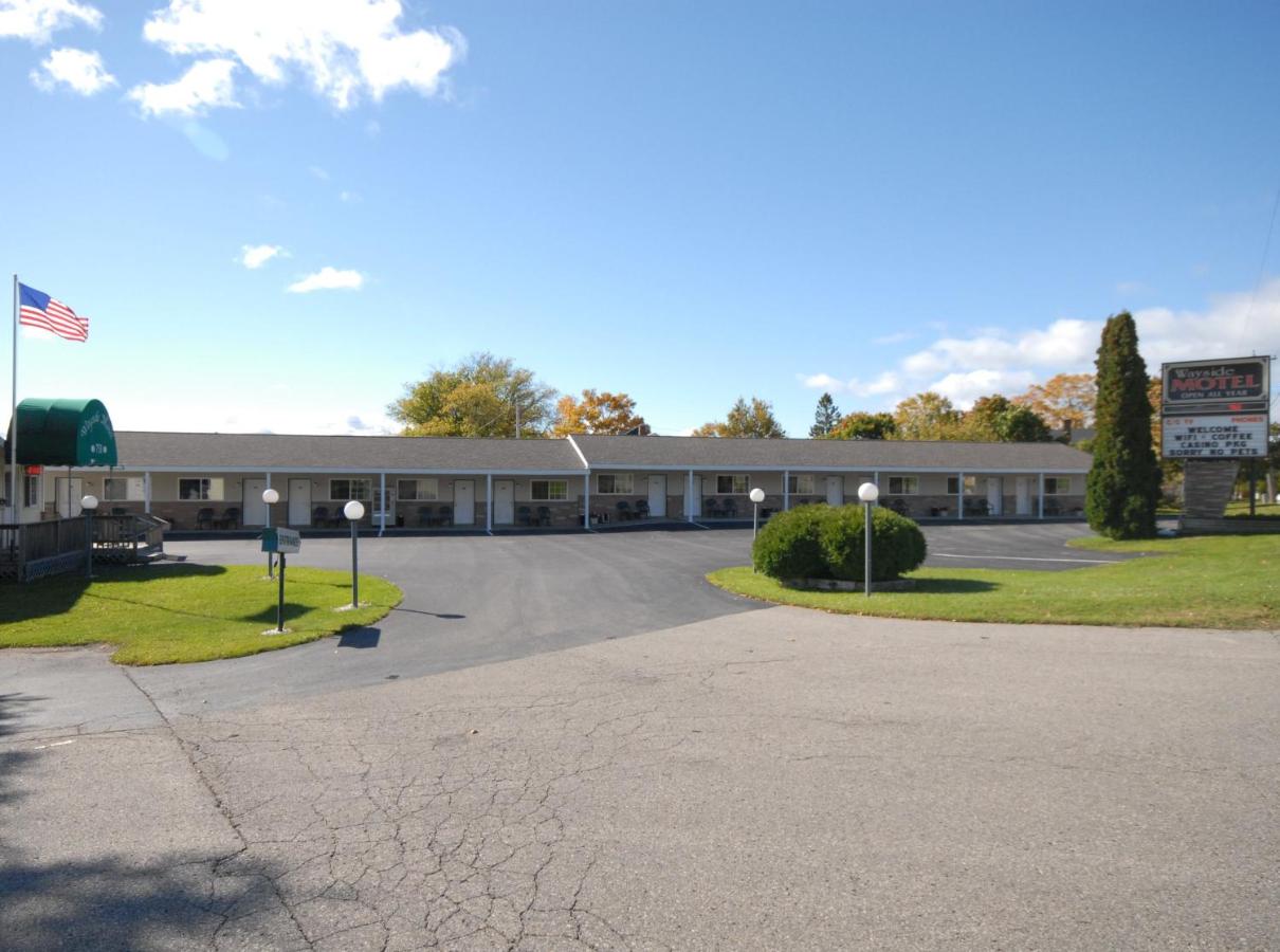 Wayside Motel — photo 1