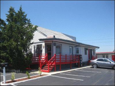 Bay Drive Motel — photo 1