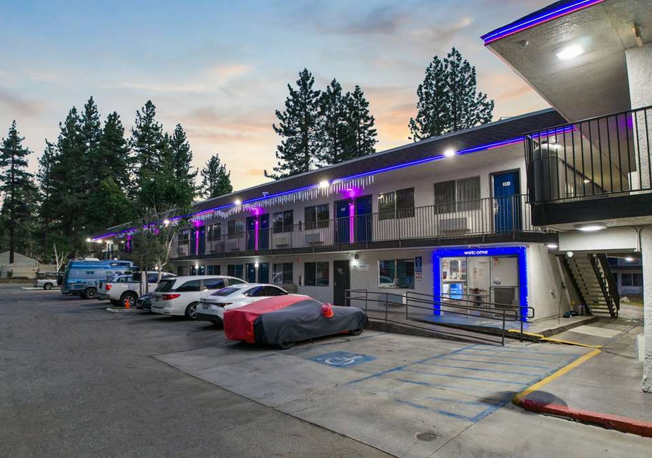 Lagonita Lodge, Big Bear Lake, Ca — photo 1