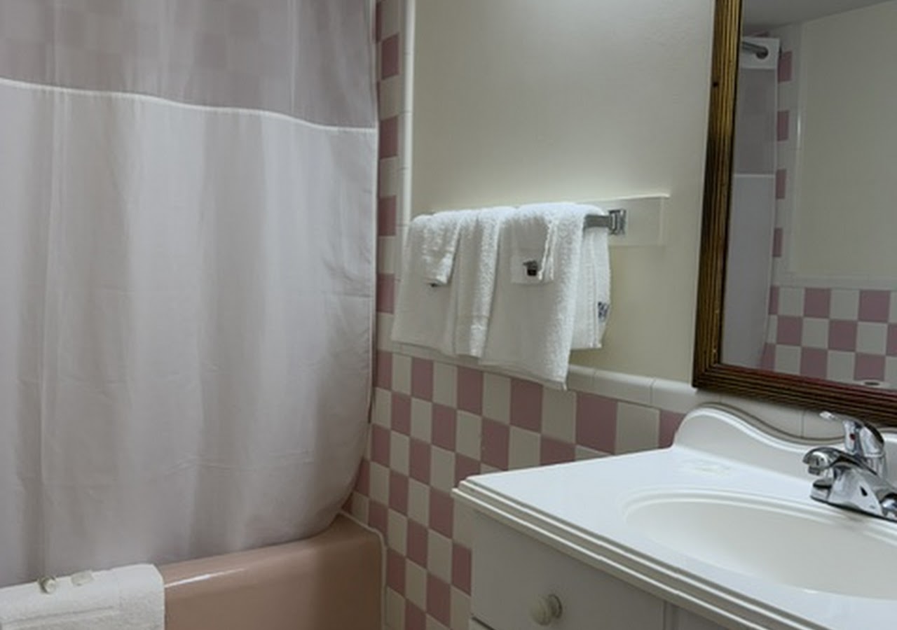 Motel 6-Wethersfield, CT — photo 3