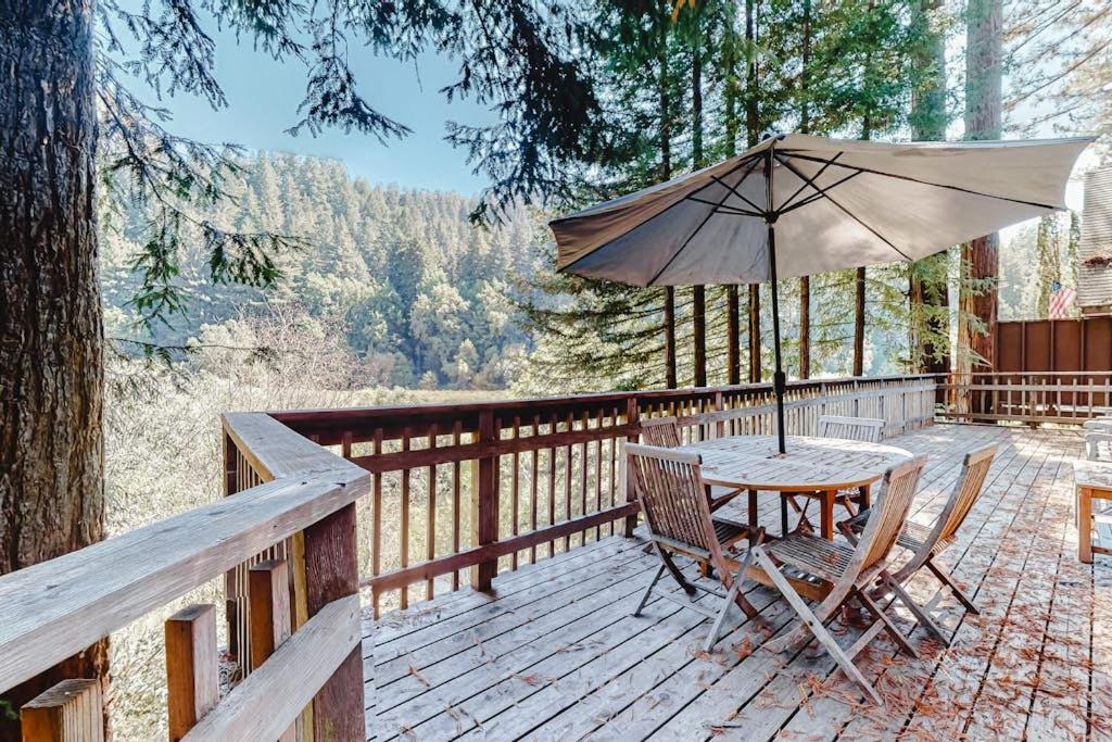 Redwood Lodge — photo 1