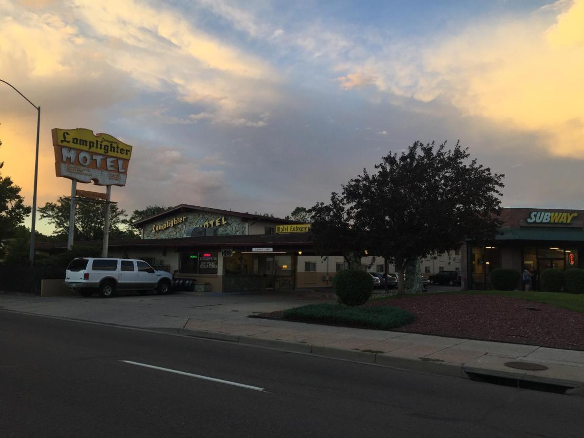 Lamplighter Motel — photo 1