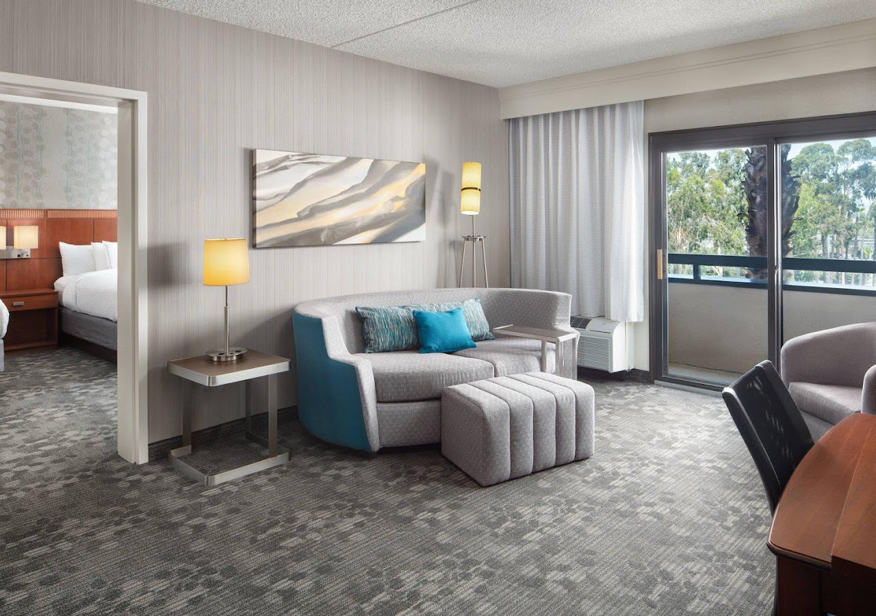 Laguna Hills Inn at Irvine Spectrum — photo 3