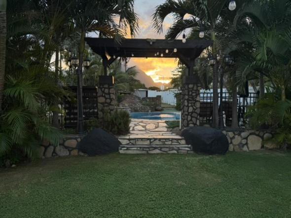 Robbins Estate Wailuku — photo 1