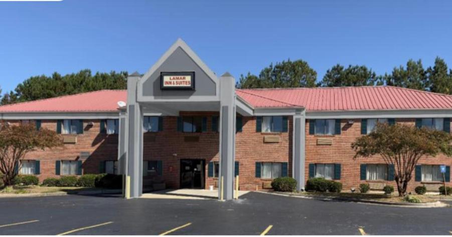 Budget Inn — photo 1
