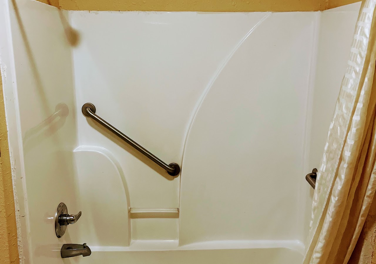 Fairview Suites — photo 2