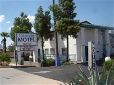 Colonnade Motel — photo 1