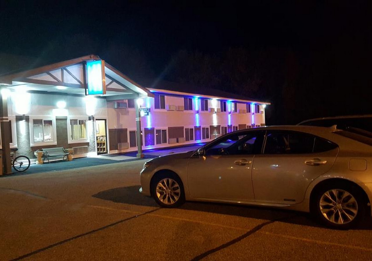 Faribault Hometown Inn & Suites — photo 2
