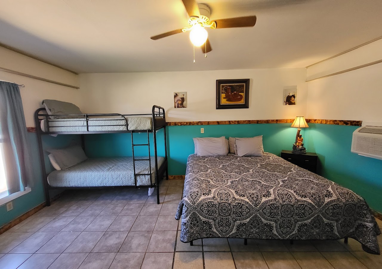 Hill Country Lodge & Mini Storage — photo 2