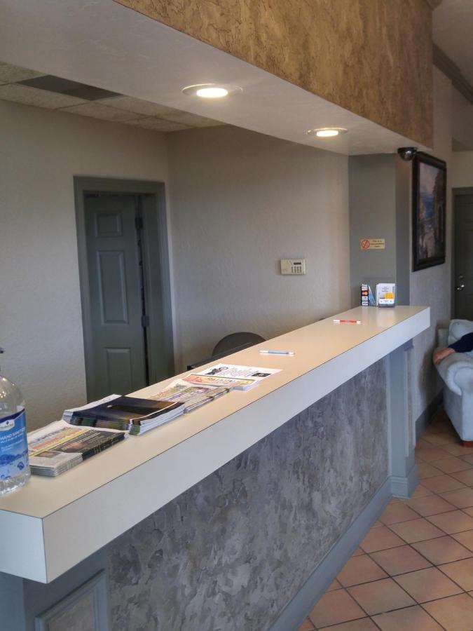 Sportsman Inn Motel — photo 1