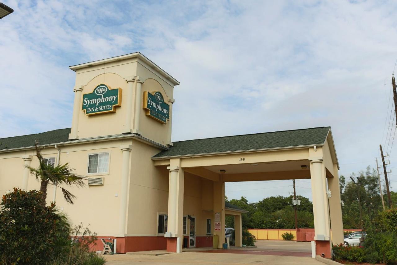 The Symphony Inn & Suites — photo 1