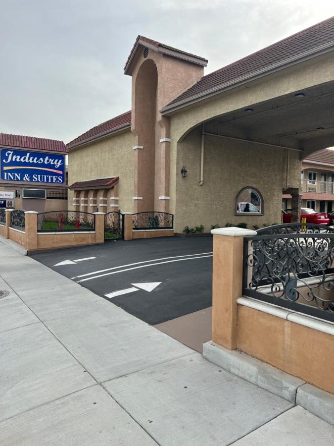 Valley Inn — photo 1