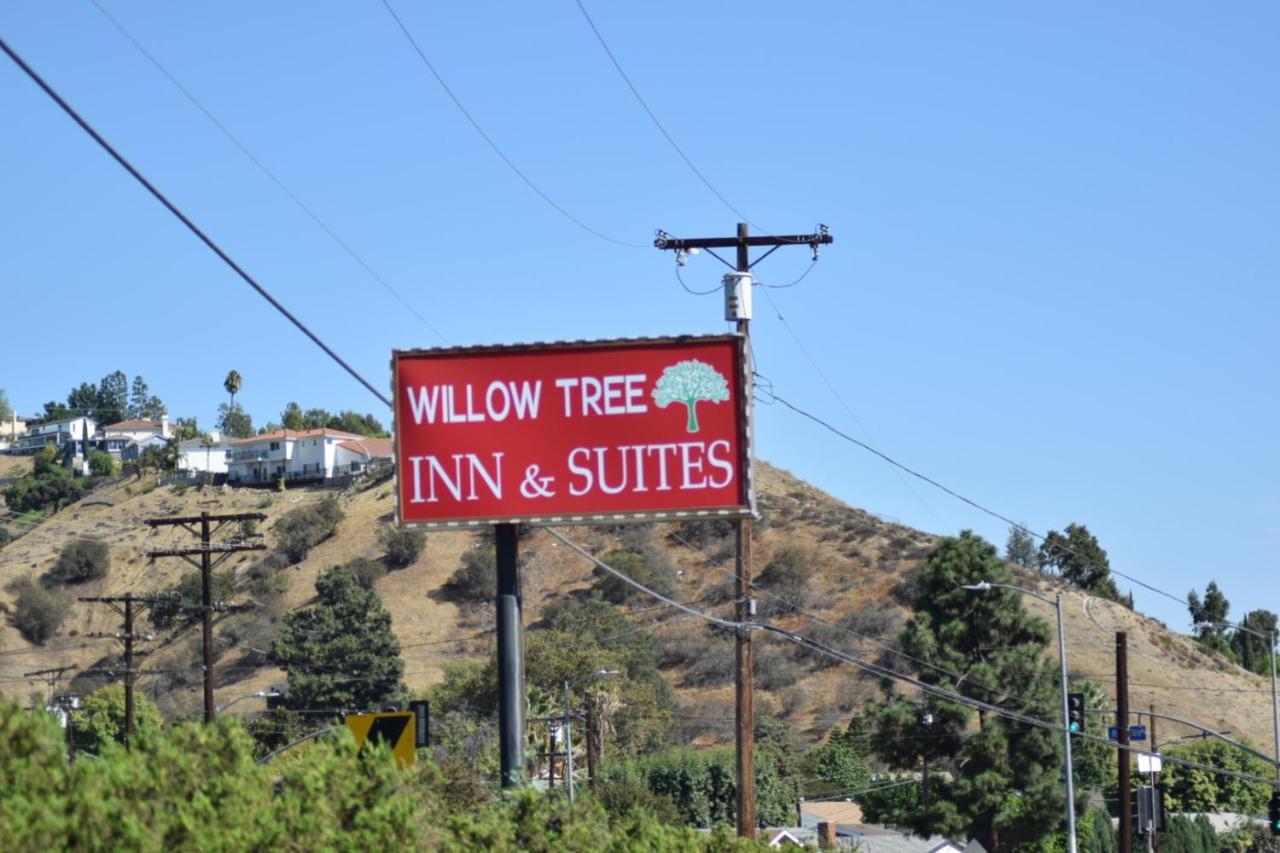 Willow Tree Inn & Suites — photo 1