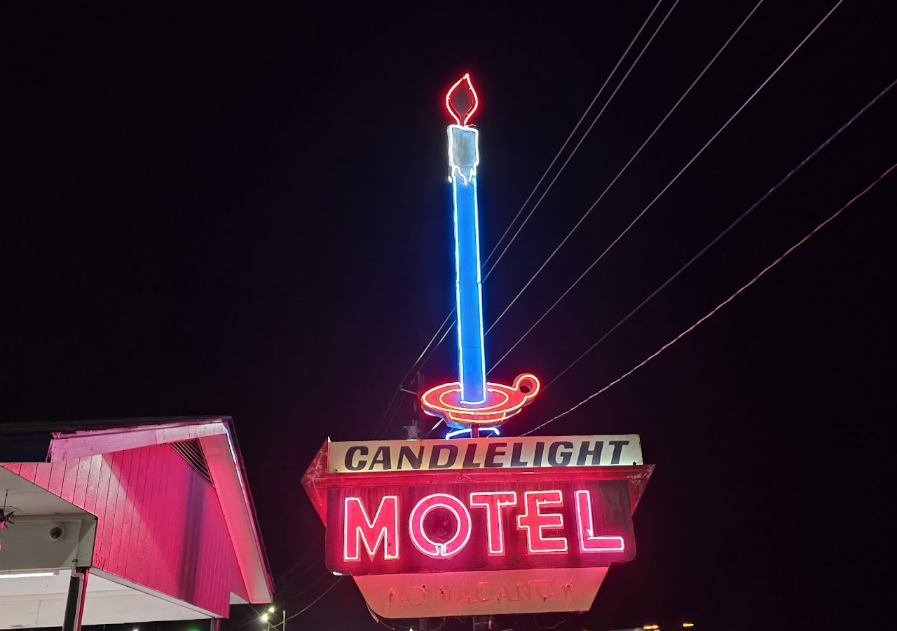 Candle Light Motel — photo 1