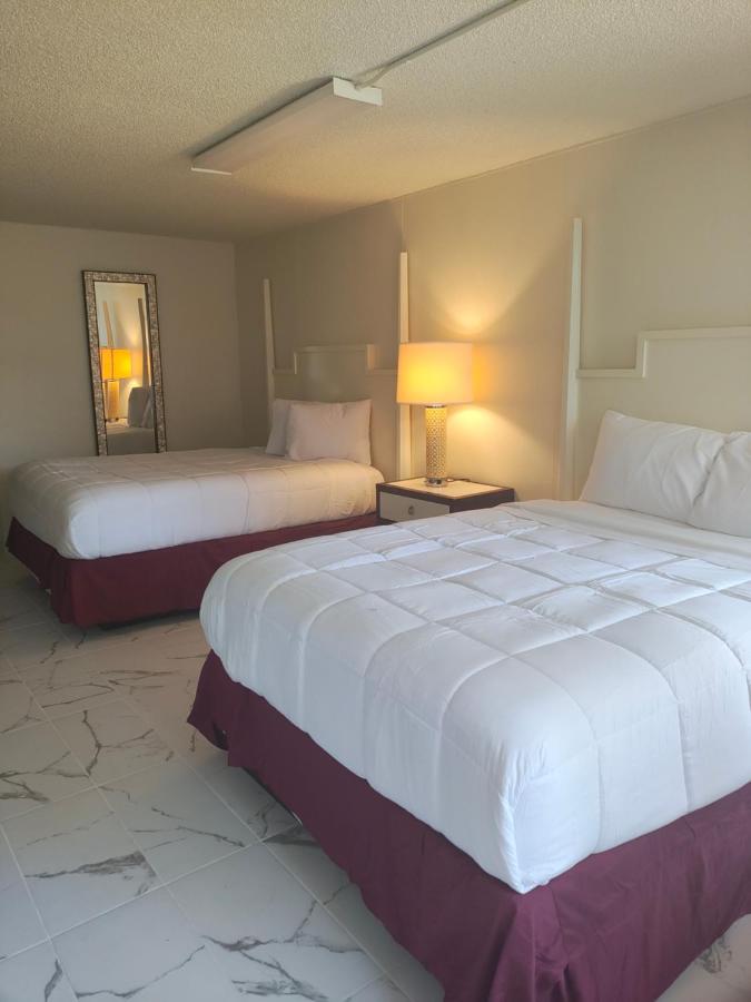 Super Inn Motel — photo 1