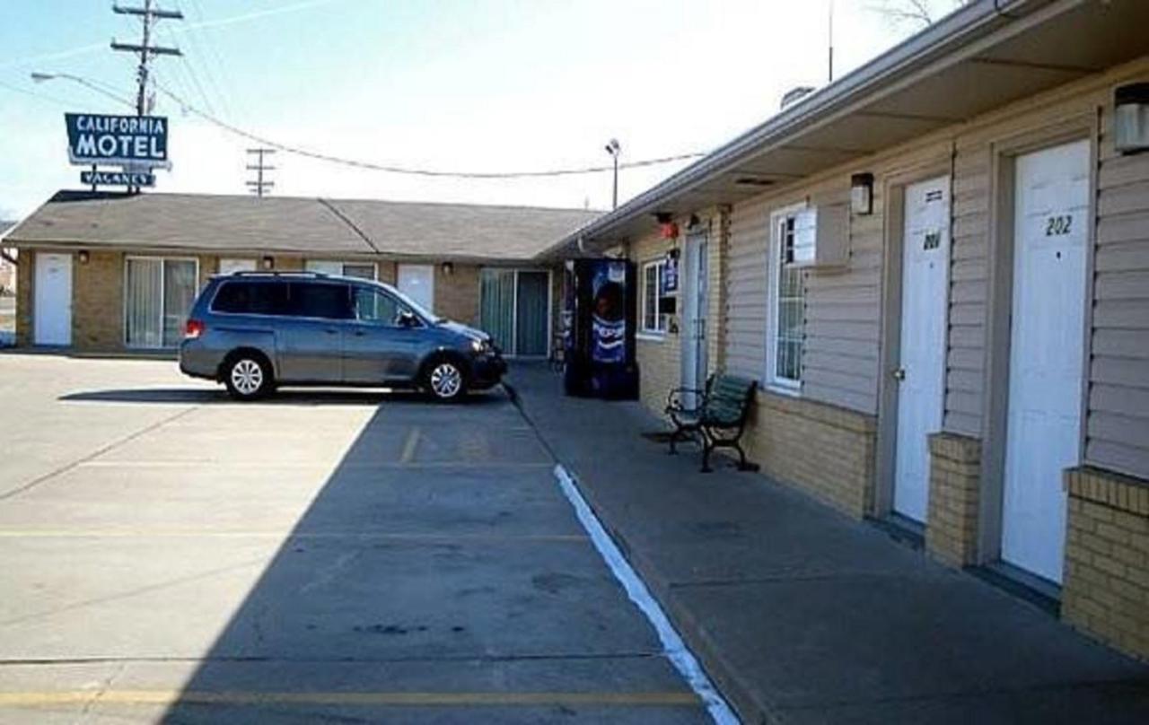 California Motel — photo 1