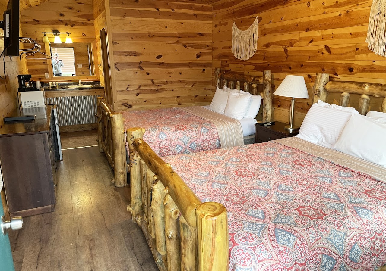 Bryce Valley Lodging — photo 2