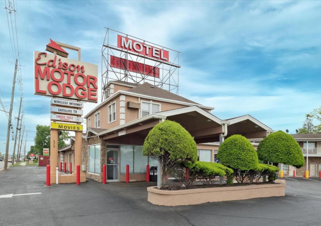 Edison Motor Lodge — photo 1
